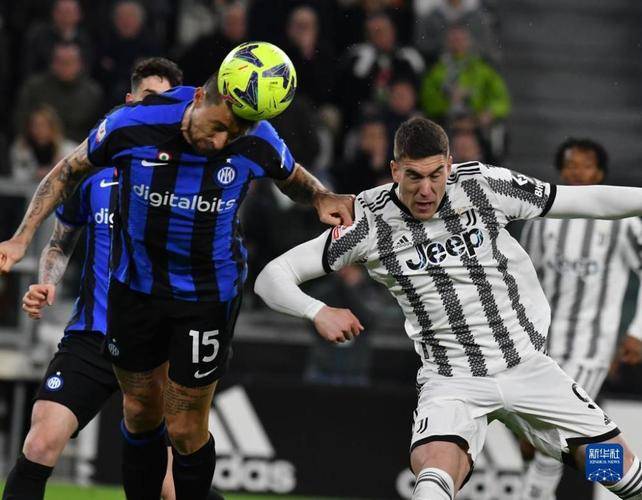 尤文图斯球迷组织抗议活动，要求更换教练的简单介绍