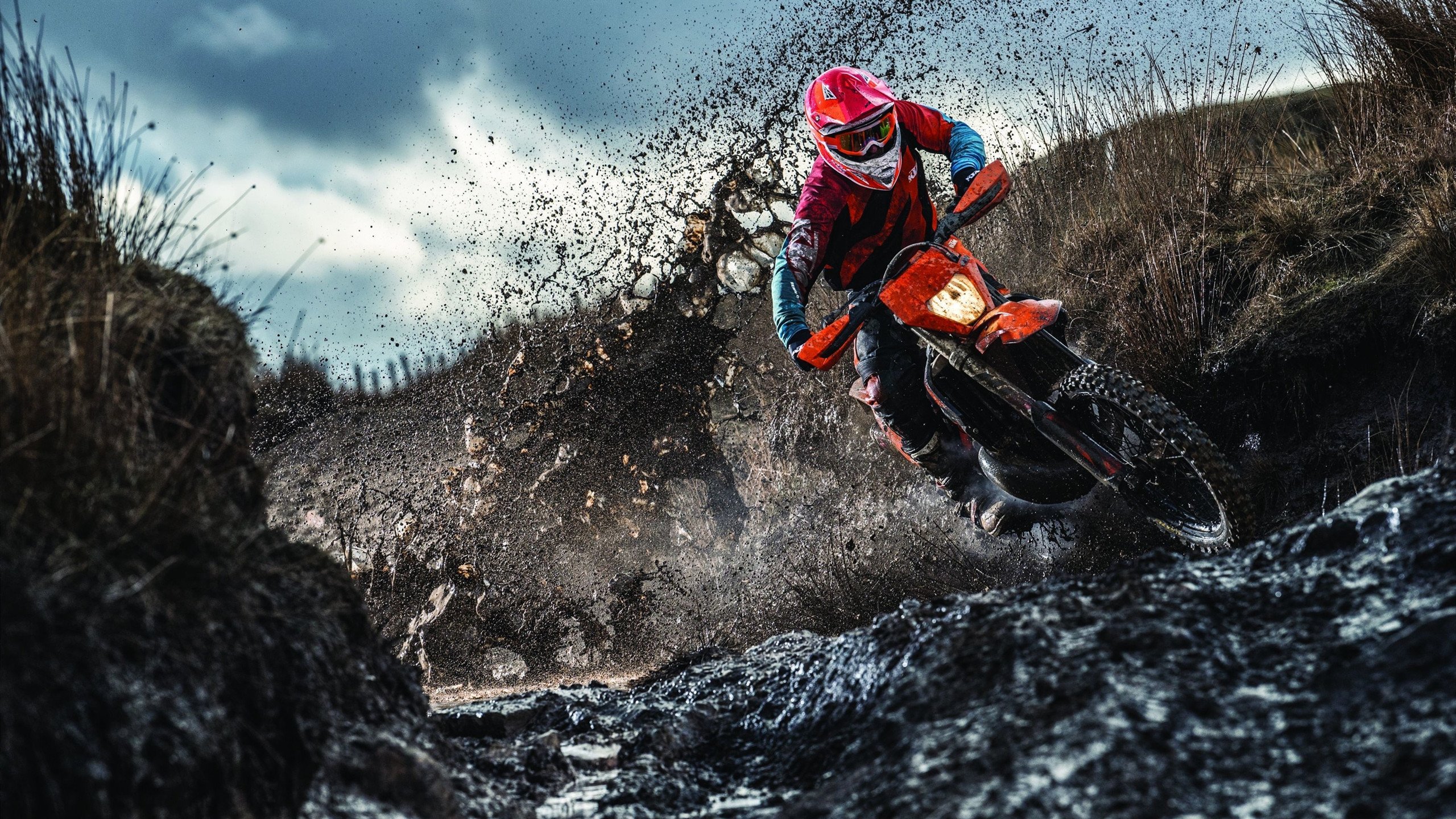 杜兰特与90激战独行侠分钟，出色发挥胜负难料！，Scout焦点对战赢得满堂喝彩